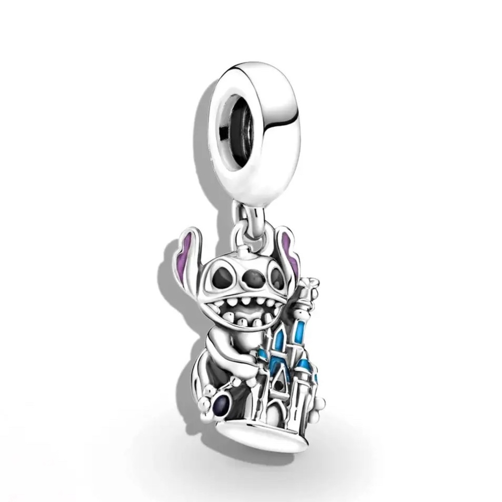 Lilo and stitch Disneyland castle charm - Picture 5 of 5